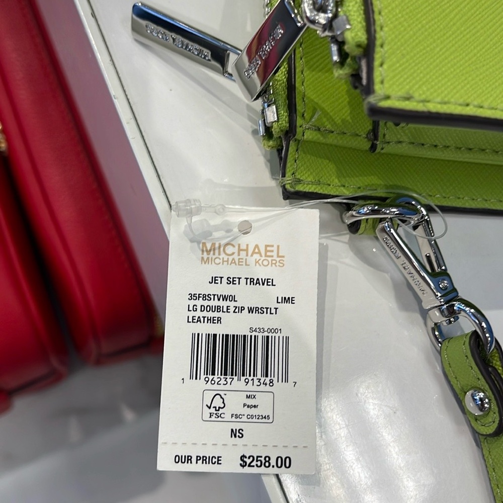 MICHAEL KORS LG DOUBLE ZIP WRISTLET Wallet Phone Case Holder 
Lime
NWT - Picture 10 of 16